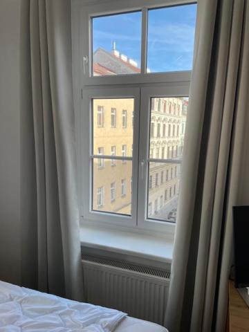 Privatunterkunft Sunny And City